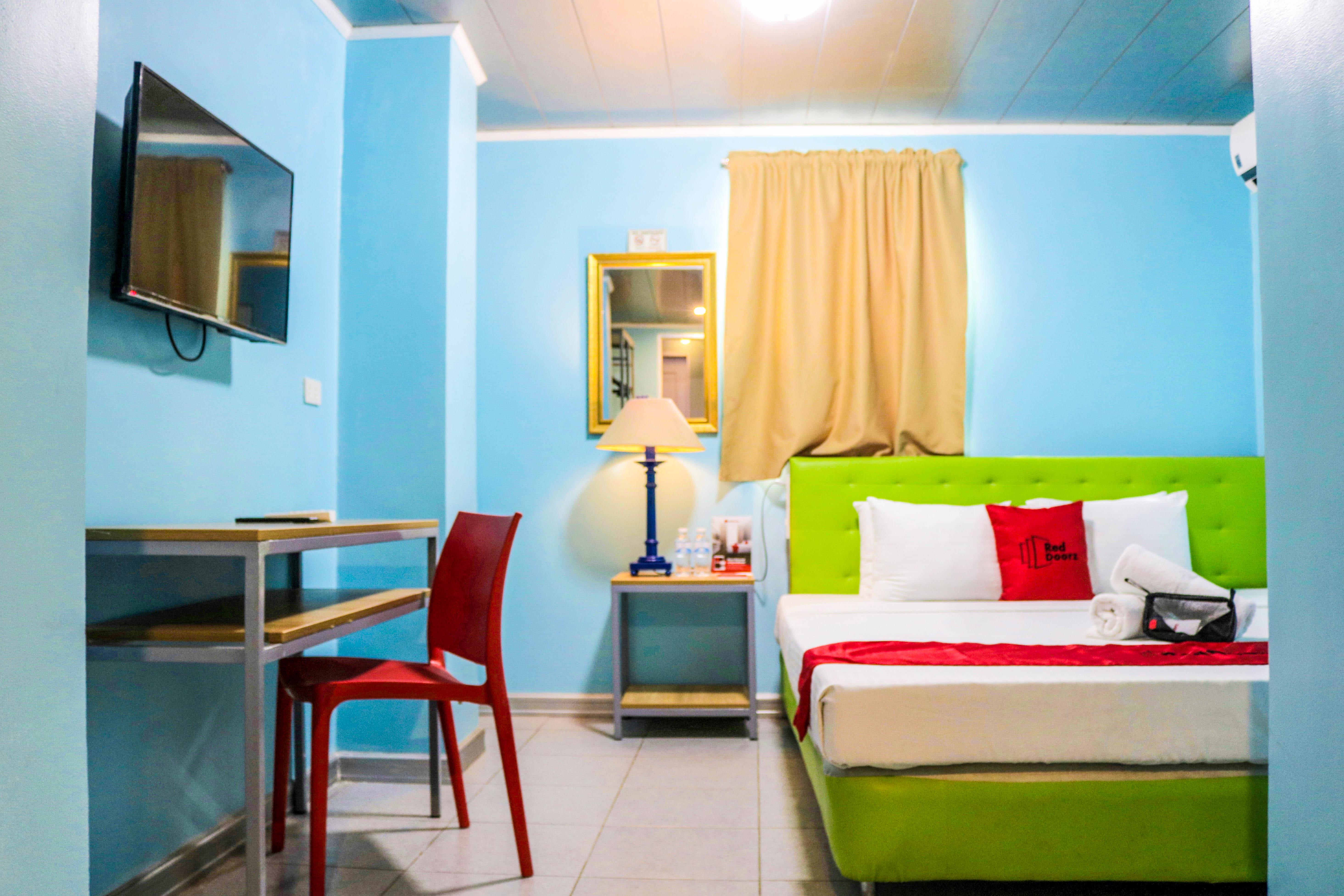 Reddoorz Plus New Era Budget Hotel Mandaue Former Reddoorz Plus Near Uv Mandaue Cebu Bagian luar foto